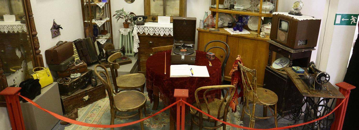 С бабушкой — в эпоху СССР: запустили акцию «Музей для всей семьи»