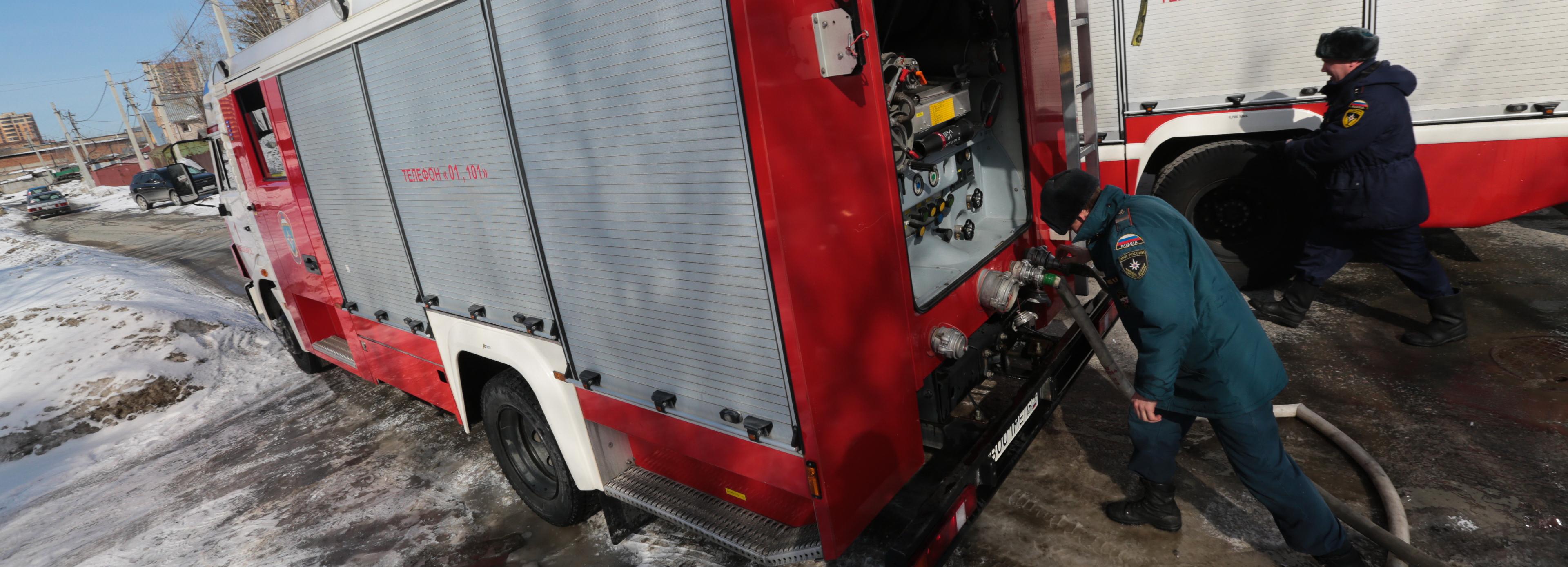 10-летний мальчик выпрыгнул из окна, спасаясь от пожара