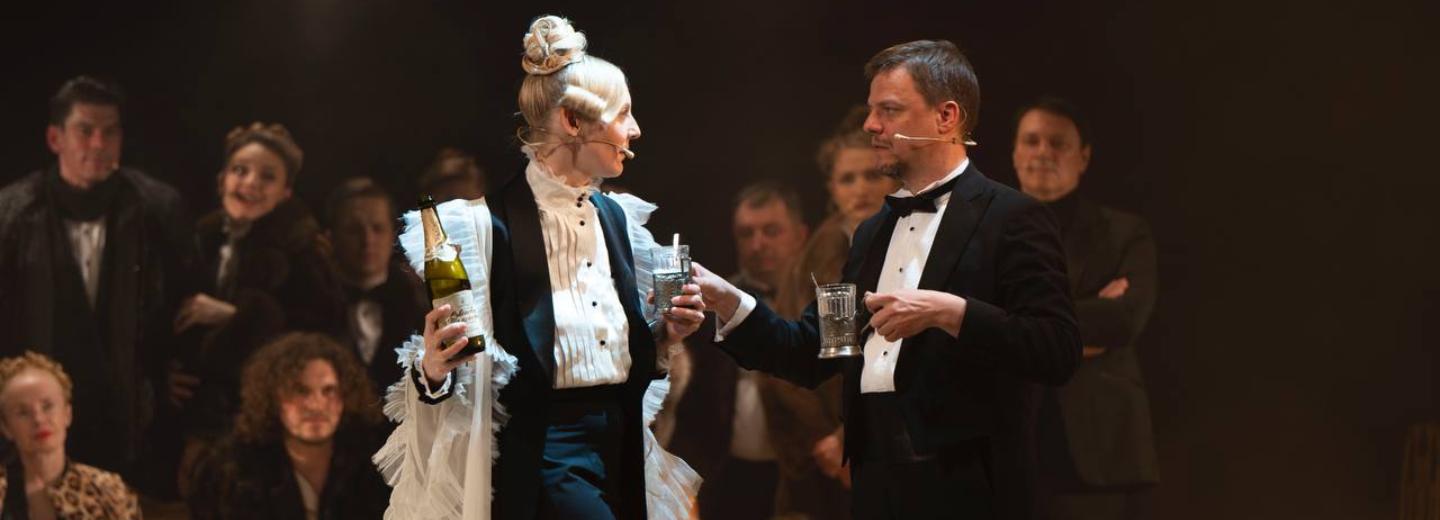 Артисты театра «Красный факел» покорили белорусов «Мёртвыми душами»