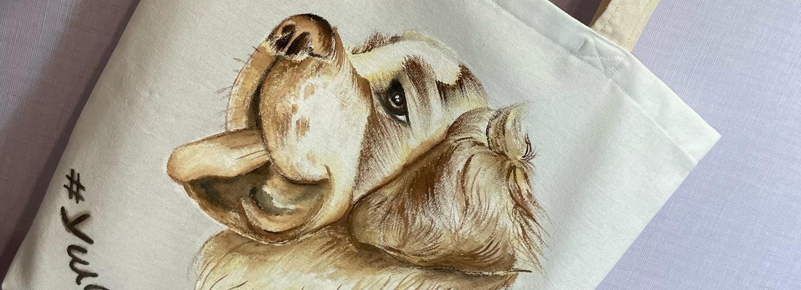 Шоперы с портретами собак трудной судьбы начали продавать в Новосибирске