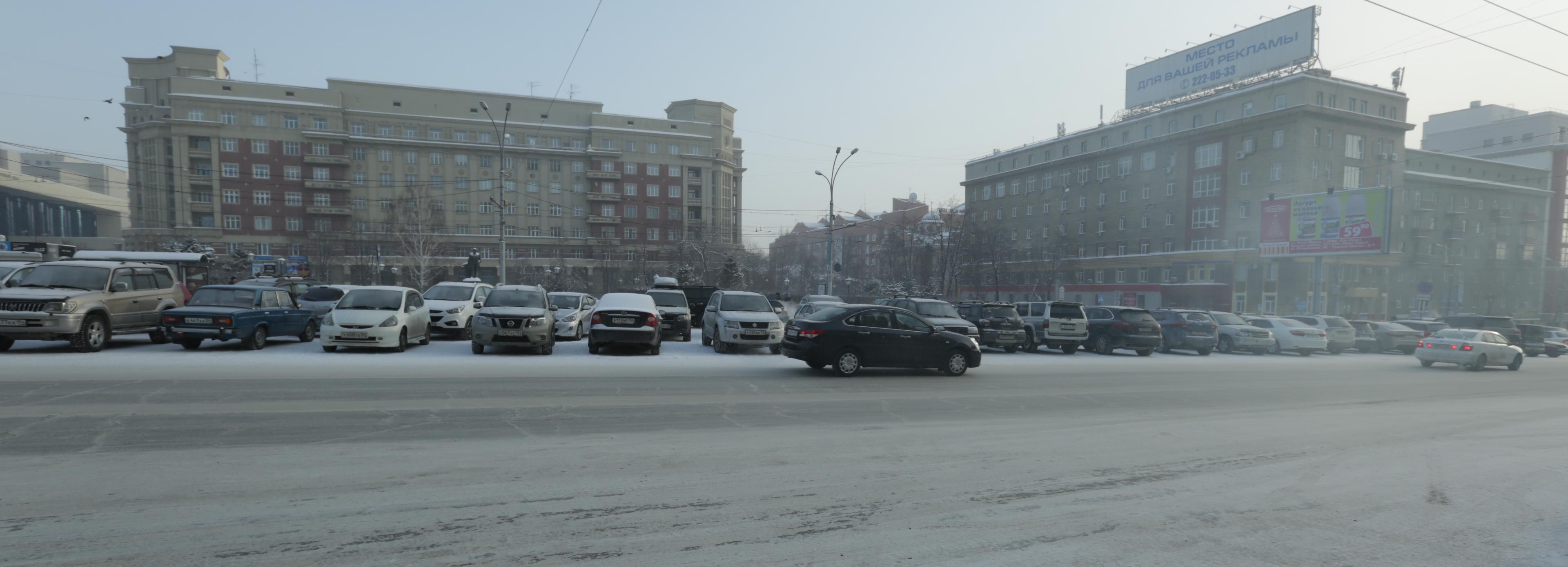 Святой князь, архитектор или большевик: чьё имя нужно площади