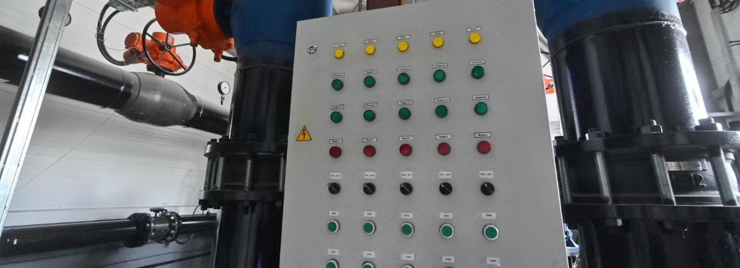 Узел подпитки между двумя ТЭЦ на левом берегу показали мэру и губернатору