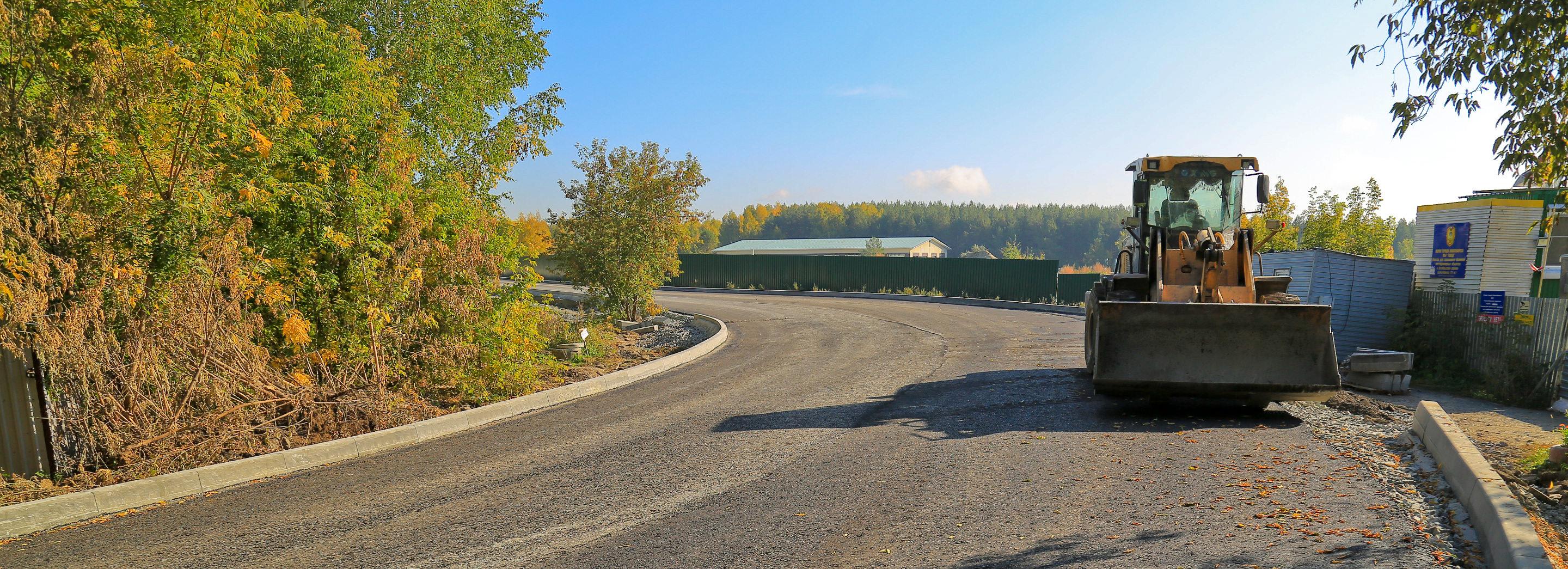 Дорогу-дублёр Бердского шоссе в Новосибирске сдадут в конце сентября