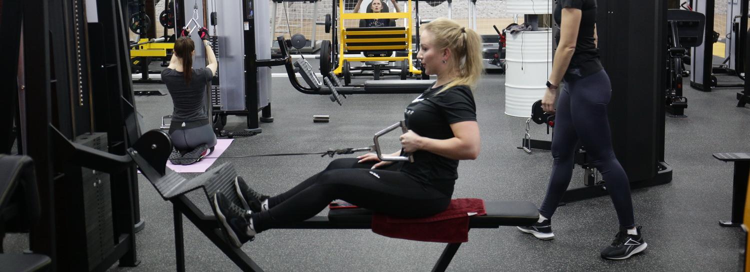 Новосибирская неделя: хоккейный центр, фиолетовая пшеница и электросамолёт