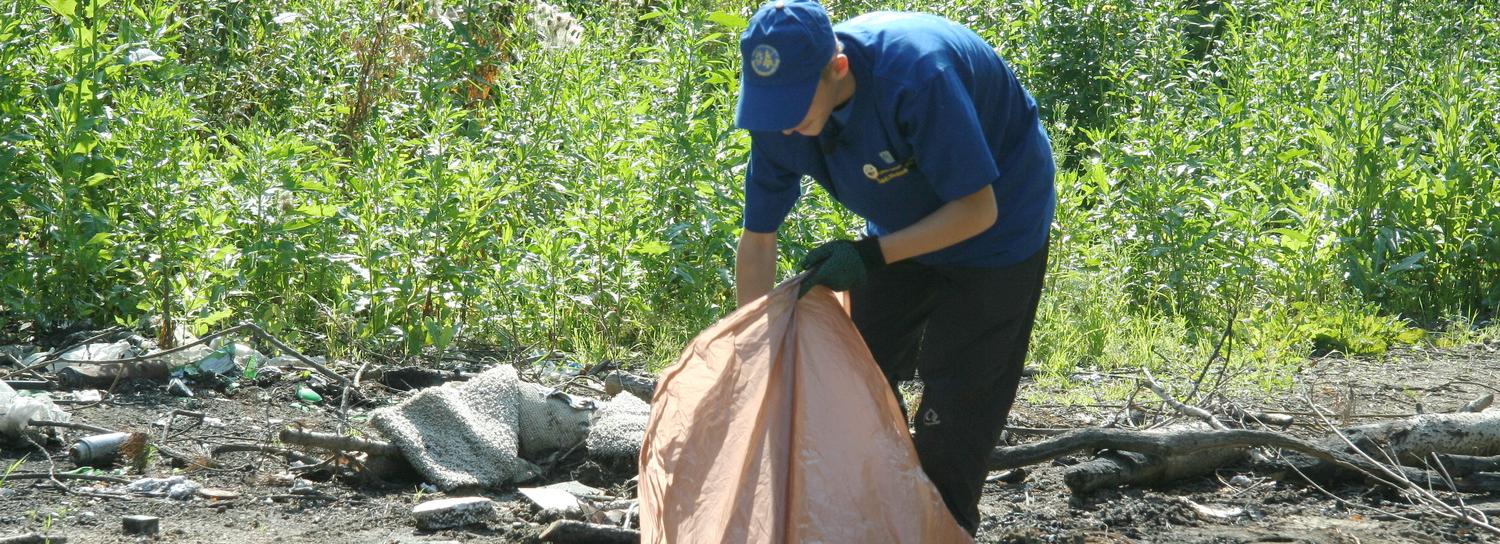 Работа на каникулах: куда берут новосибирских школьников