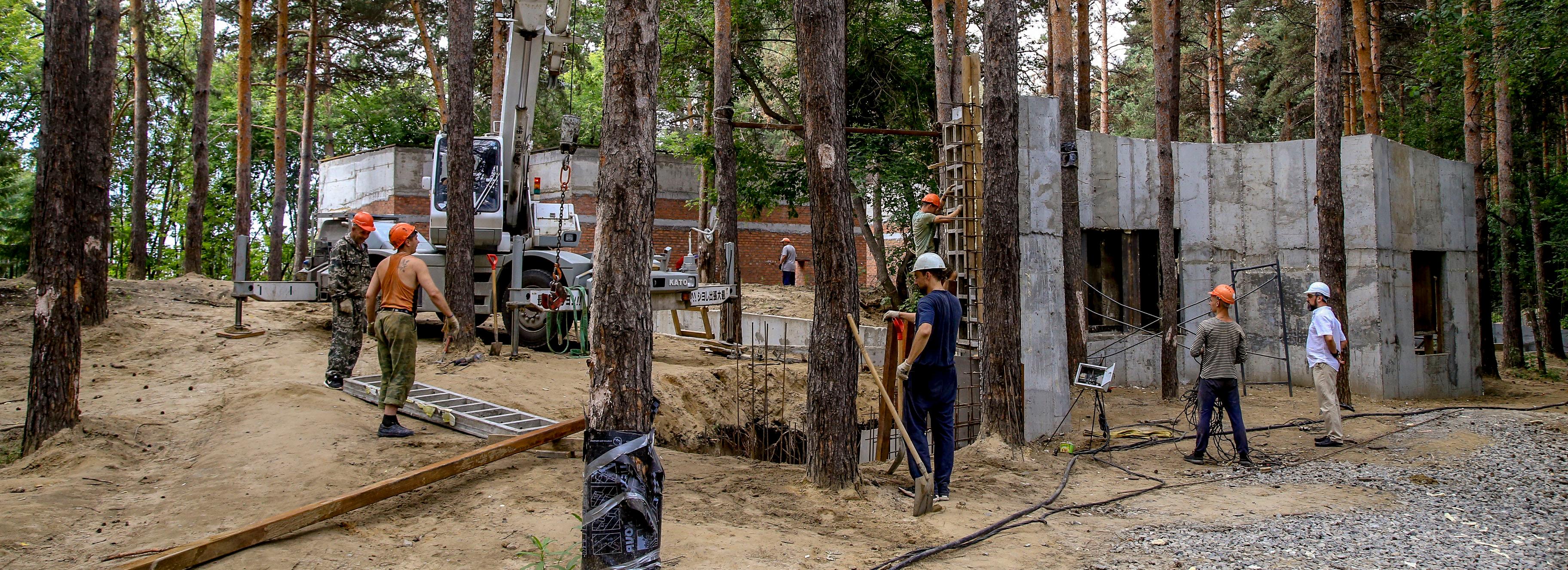Площадь медвежатника увеличат в пять раз в Новосибирском зоопарке