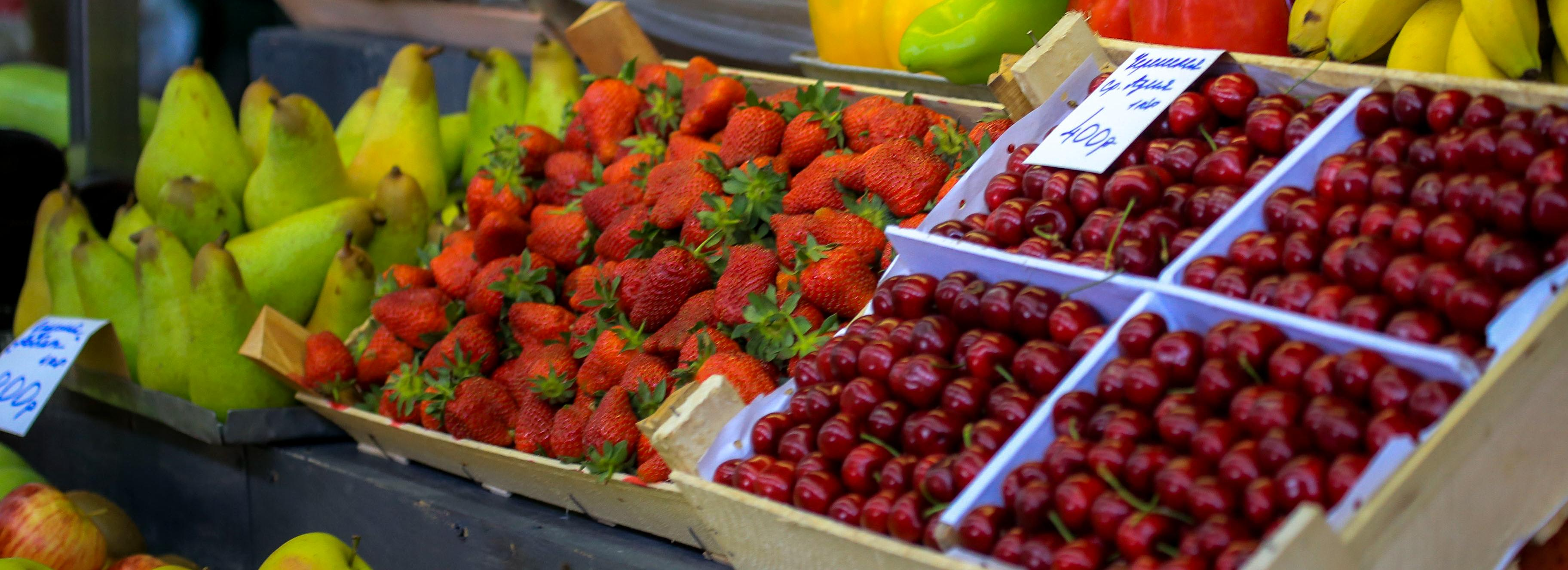 В четыре раза больше овощей и фруктов изъяли у продавцов в 2024 году