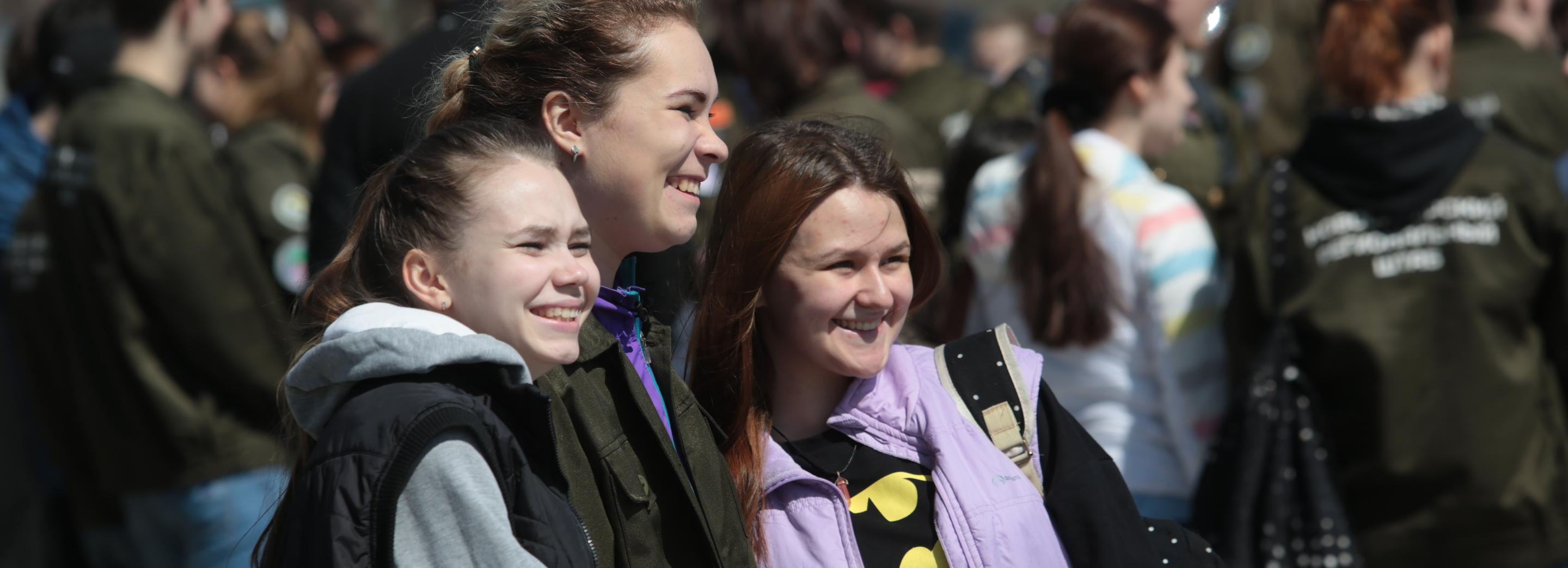 Это по любви: чем новосибирскую молодёжь привлекают студенческие отряды