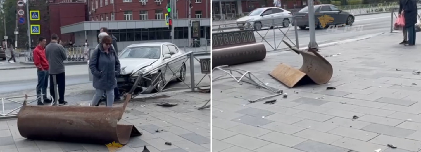 У станции метро «Студенческая» автомобиль влетел в скамейку на тротуаре