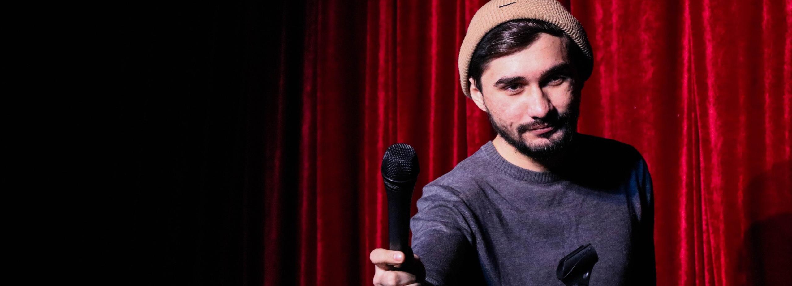 Шоу историй в формате стендапа пройдёт в пространстве «Балкон»