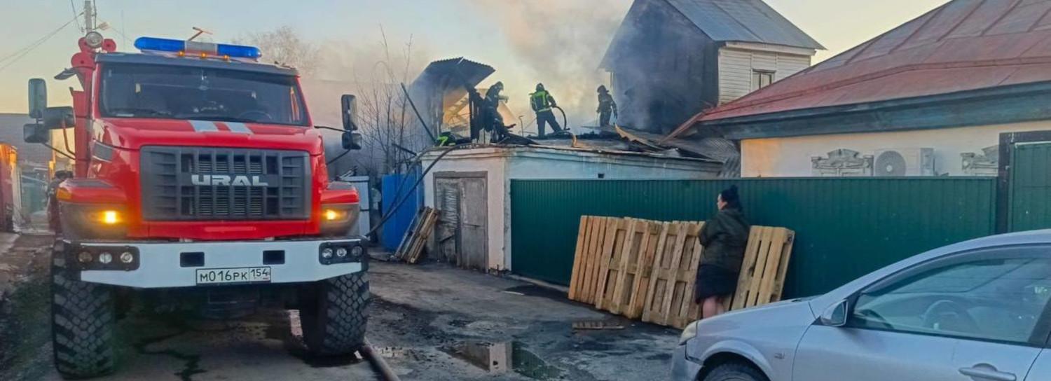 Пожарные не дали ветру и огню уничтожить дом в левобережье