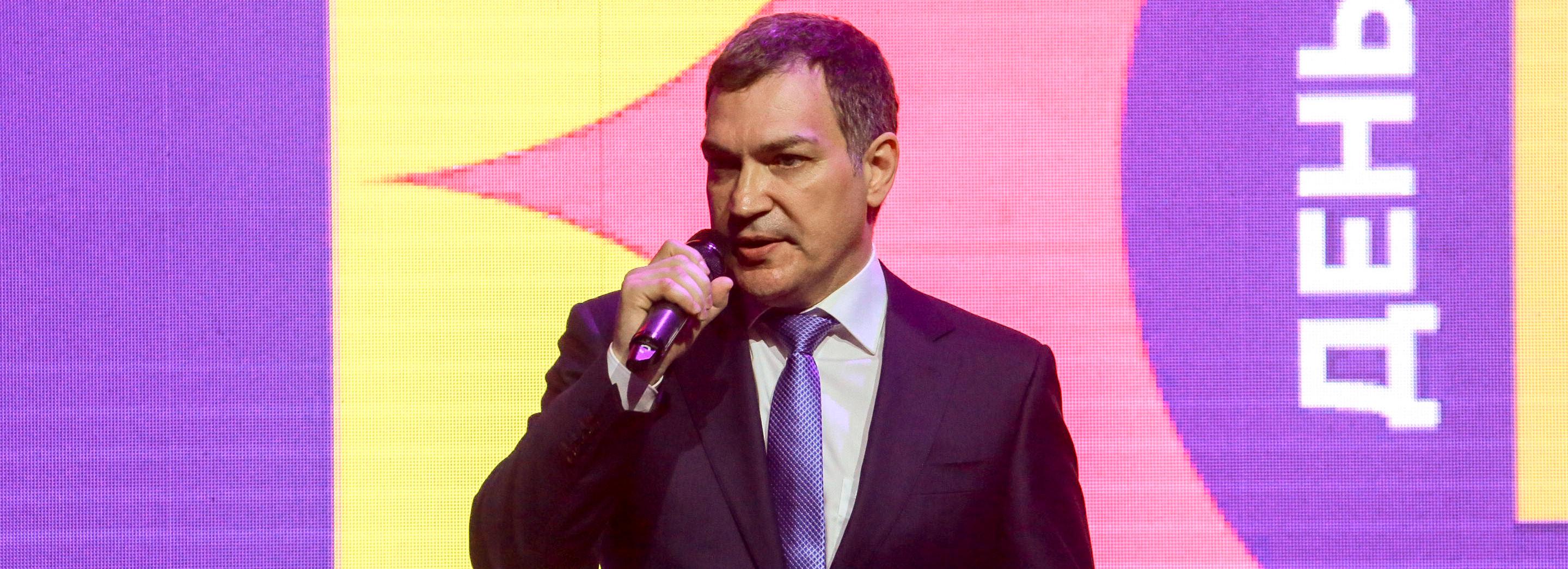 Мэр Кудрявцев поздравит новых почётных жителей города: прямая трансляция