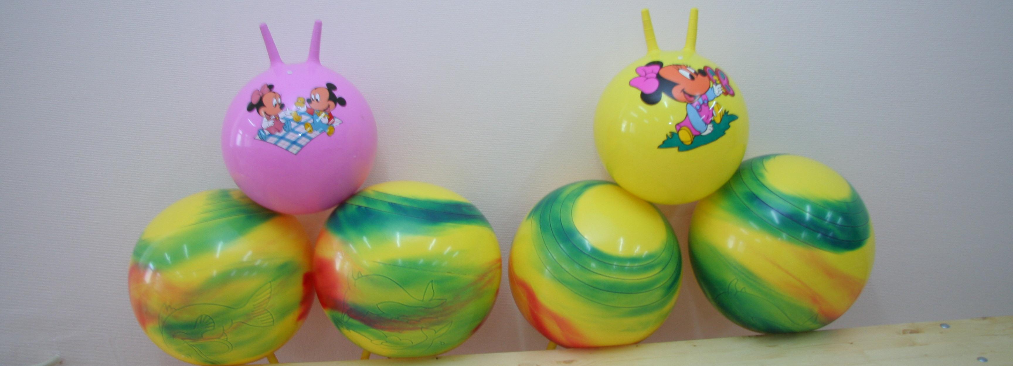 Двух сотрудниц частного детсада осудят за избиение воспитанников