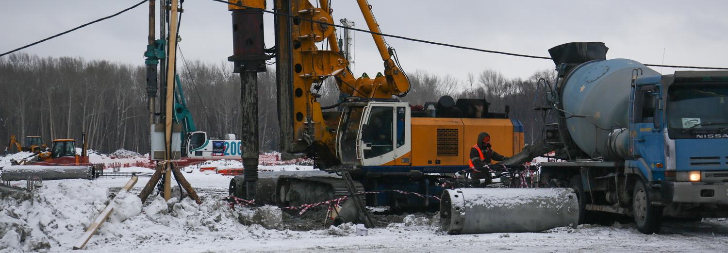 Тысячную сваю забили для нового ЛДС в Новосибирске