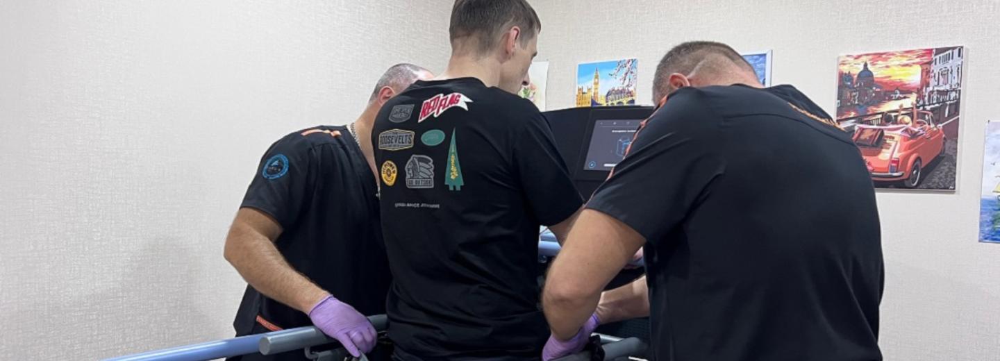 Аппарат для космонавтов в санатории «Парус» ставит на ноги бойцов СВО