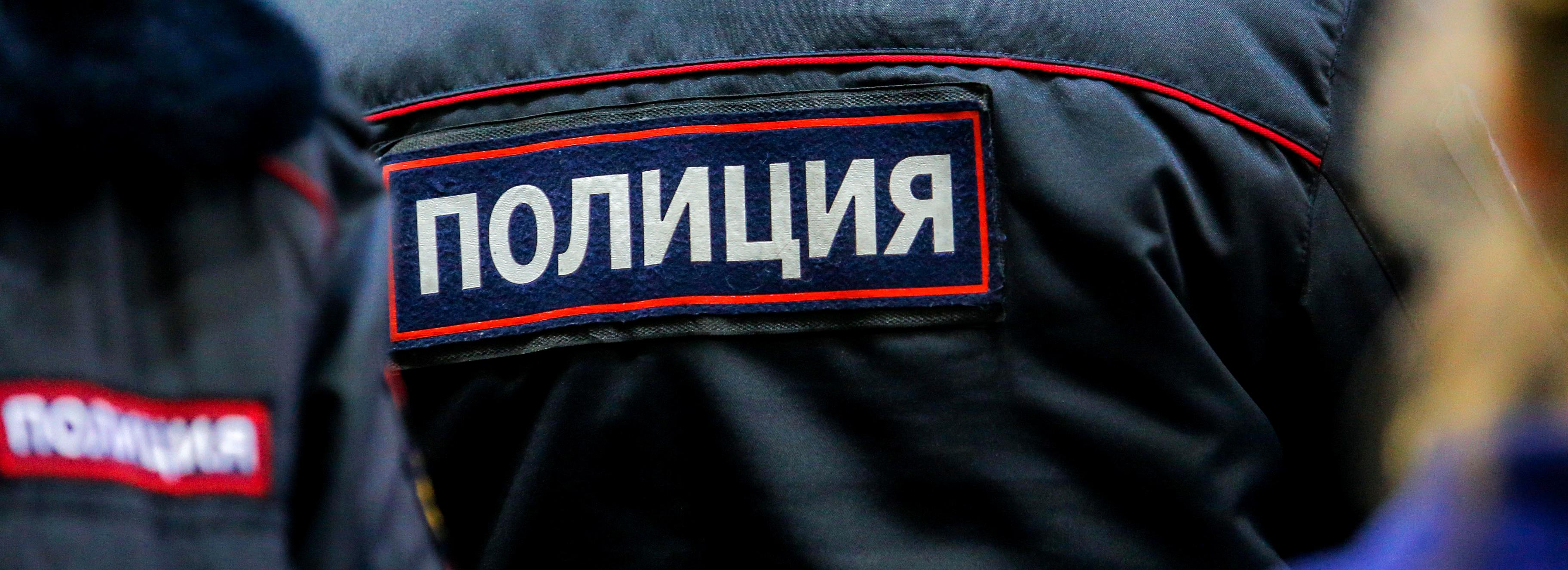 Четверо экс-полицейских пошли под суд за взятки в Новосибирске