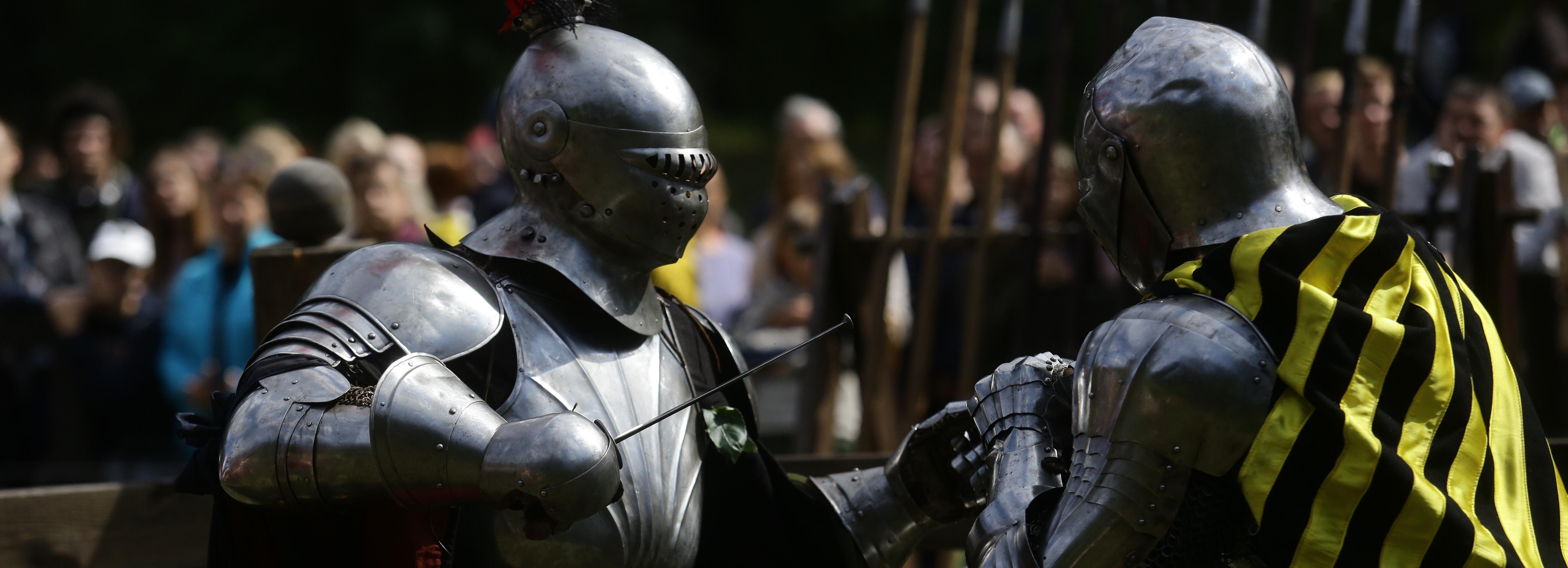 Рыцарский турнир и суд прекрасных дам: фото с фестиваля «Княжий двор»