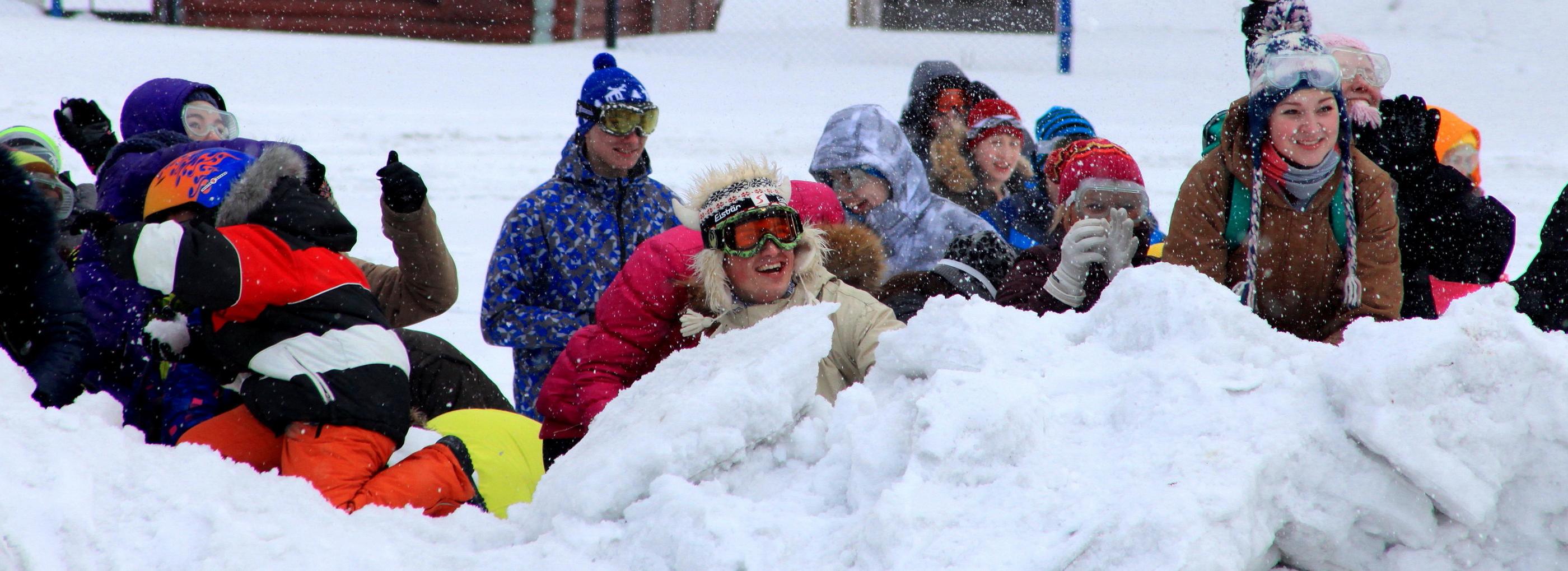 Снежными боями отметят Татьянин день новосибирские студенты
