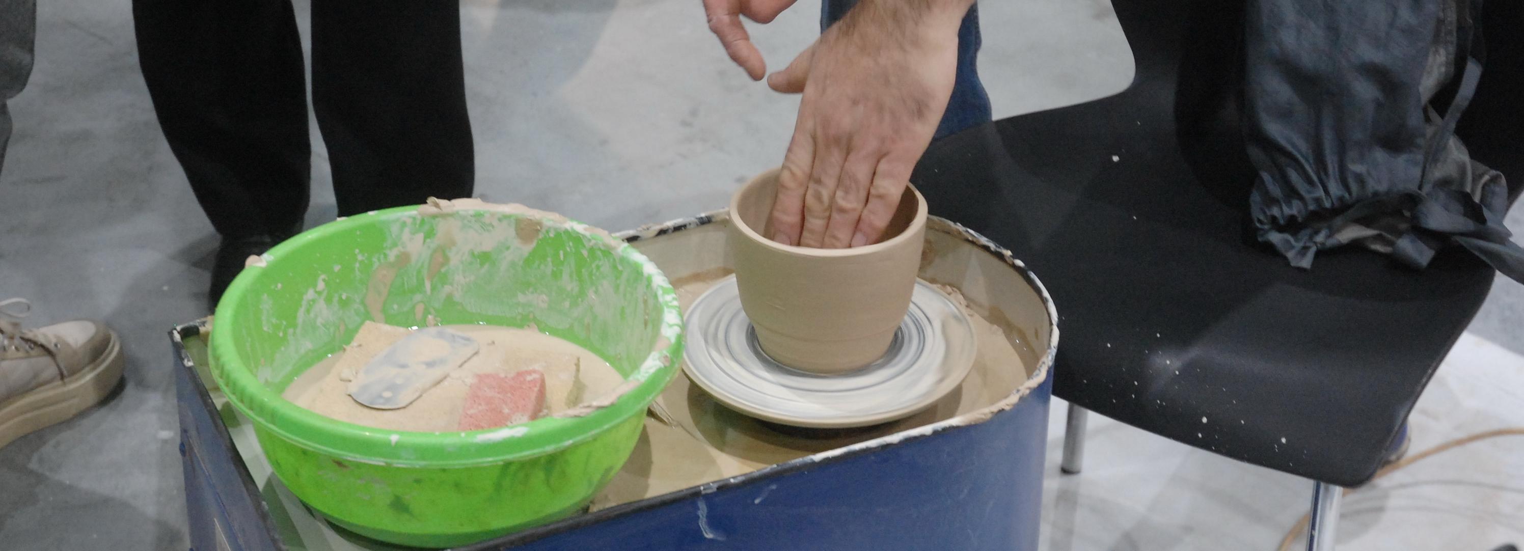 Гончарное дело набирает популярность у самозанятых новосибирцев