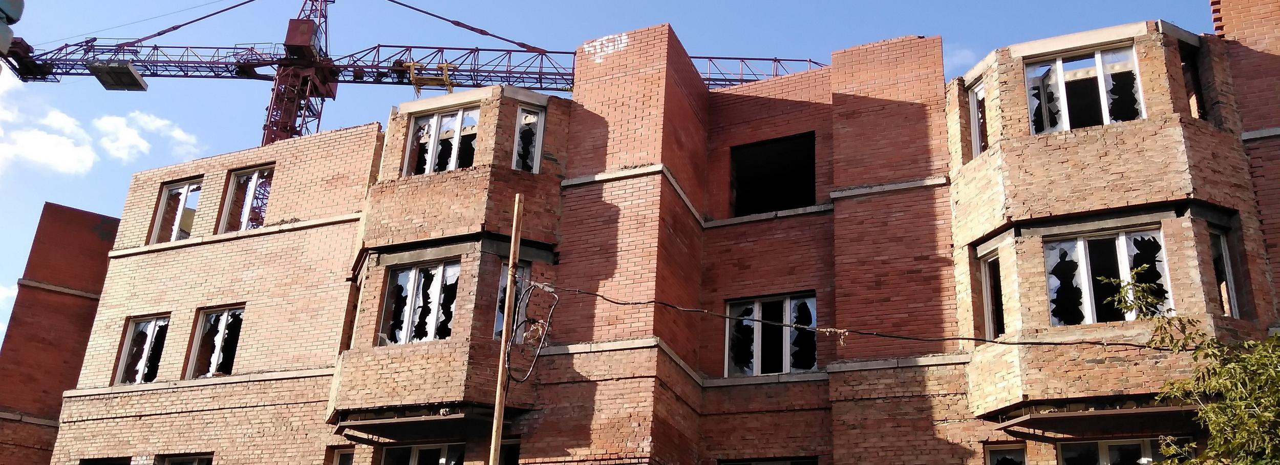 Прокурор потребовал завершить жуткий долгострой в центре Новосибирска