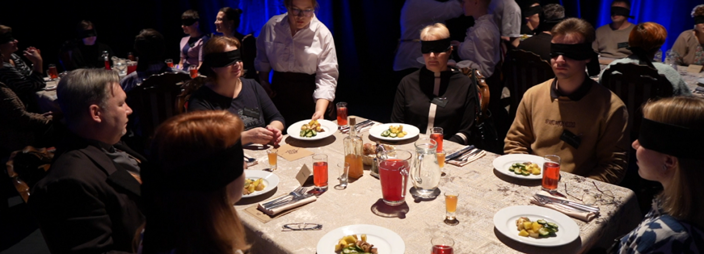 Ужин с Гоголем: «Красный факел» накормил публику едой из «Мёртвых душ»