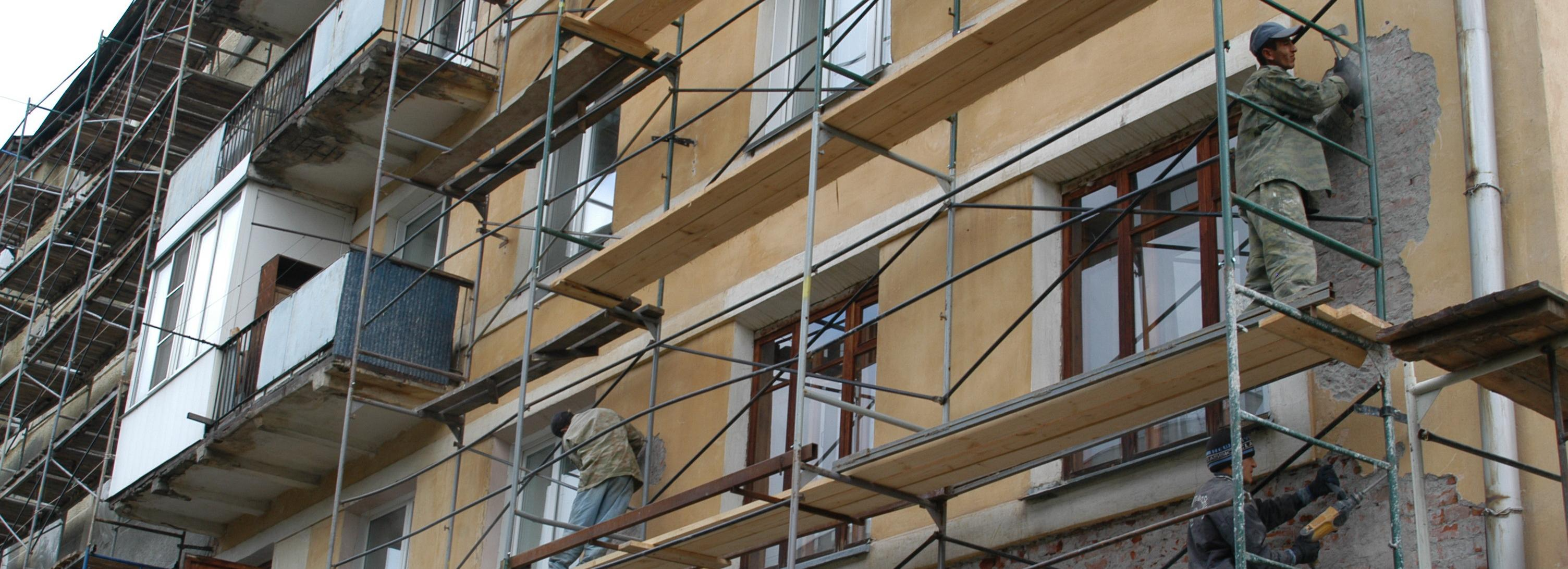 85 новосибирским домам капитально отремонтировали фасады за сезон