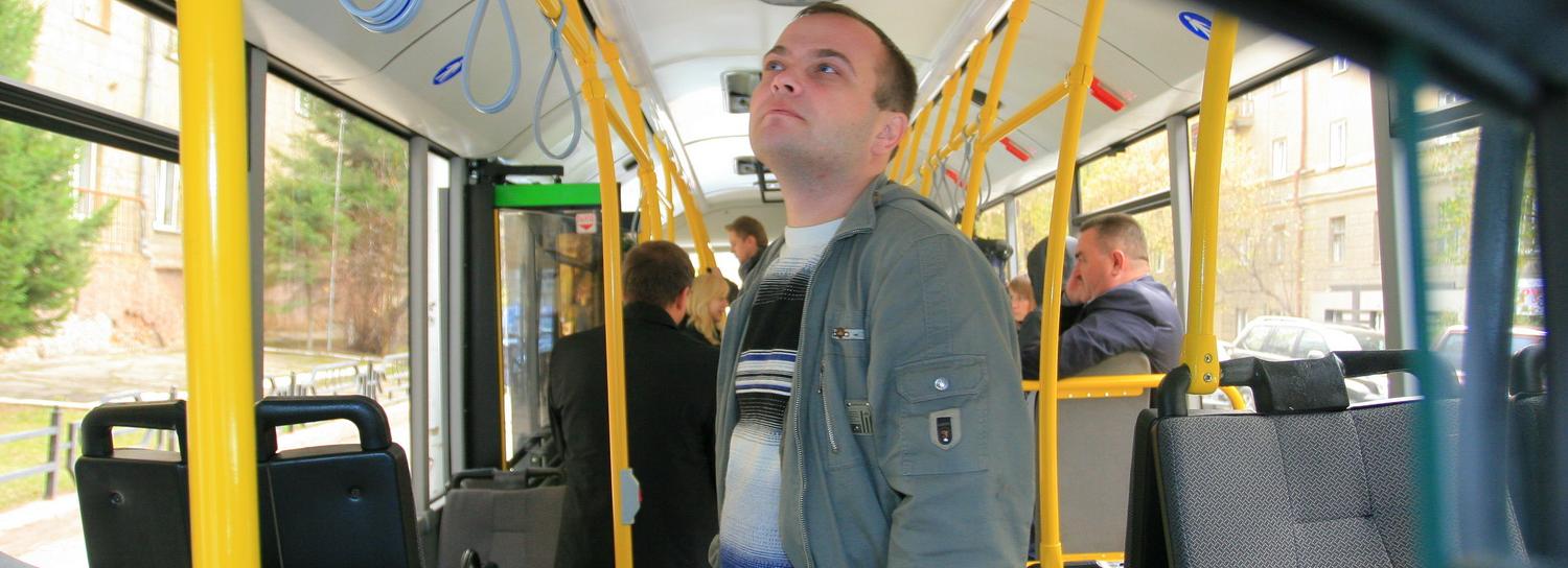 По расписанию: автобусы частников заставят ездить допоздна