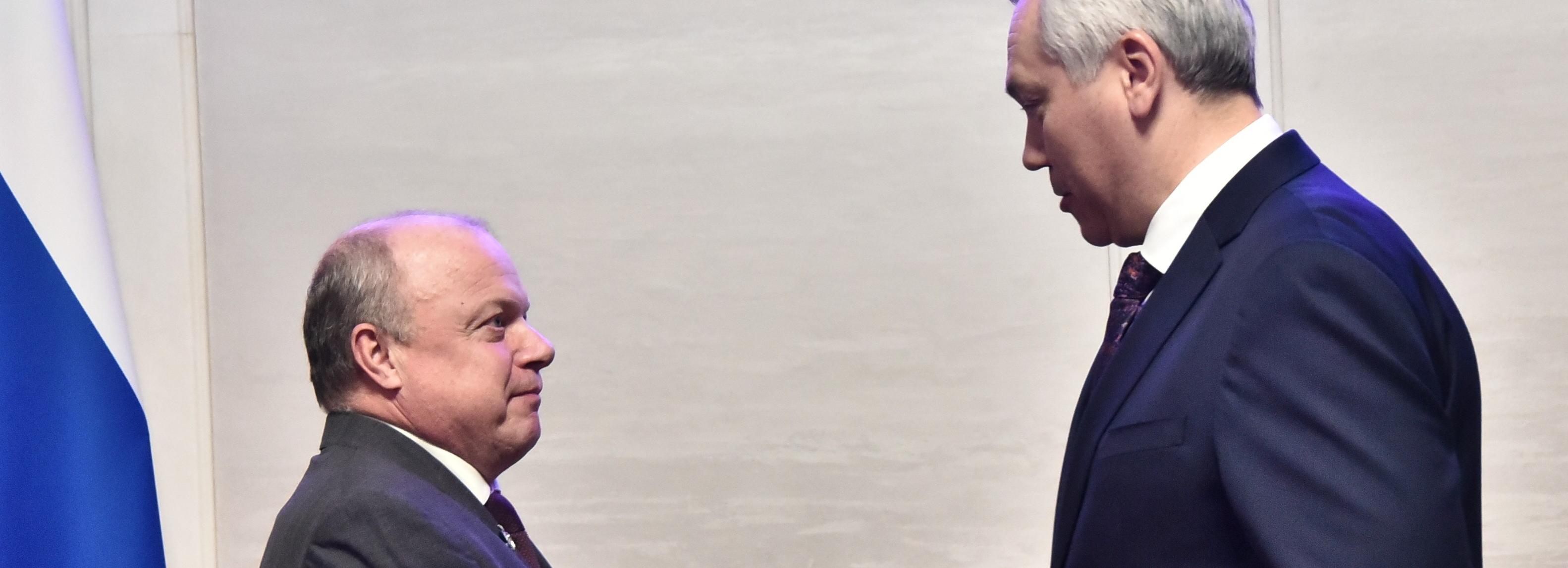 Директор авиазавода имени Чкалова стал заслуженным работником ОПК