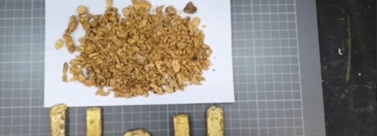 Чемодан с сюрпризом отобрали полицейские у вахтовиков в Толмачёво