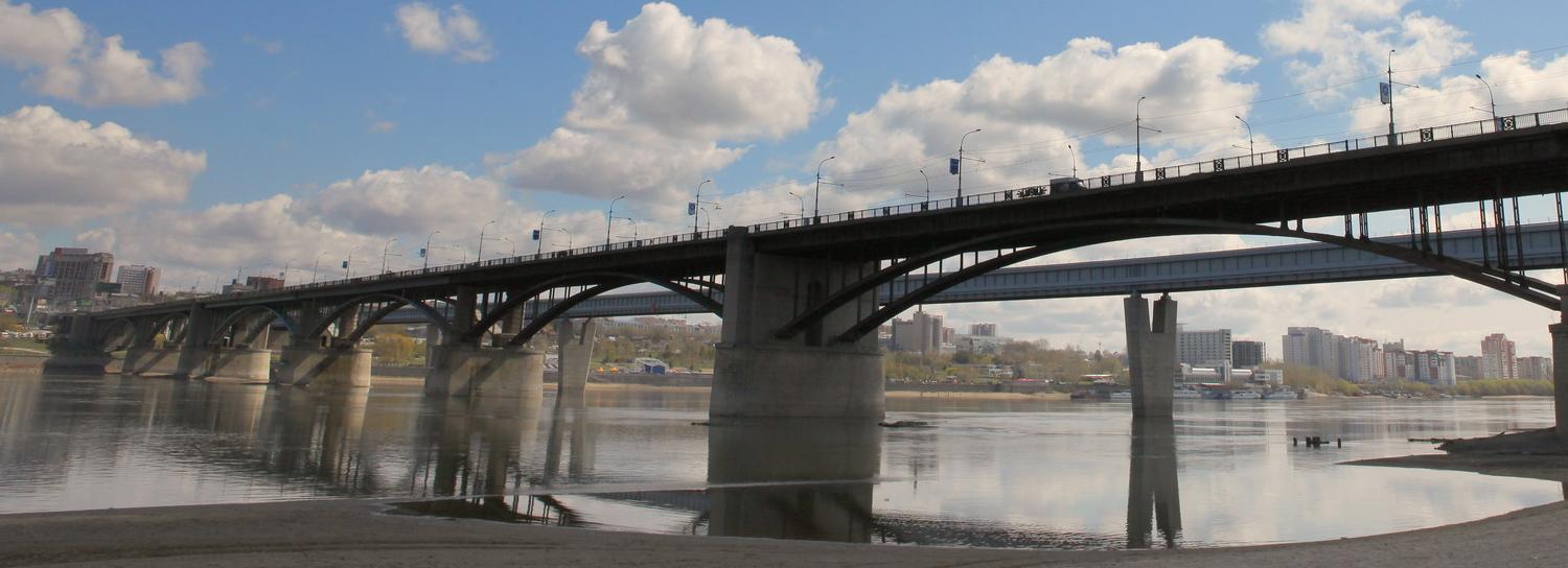 Из-за ремонта Октябрьского моста троллейбусы не поедут на правый берег