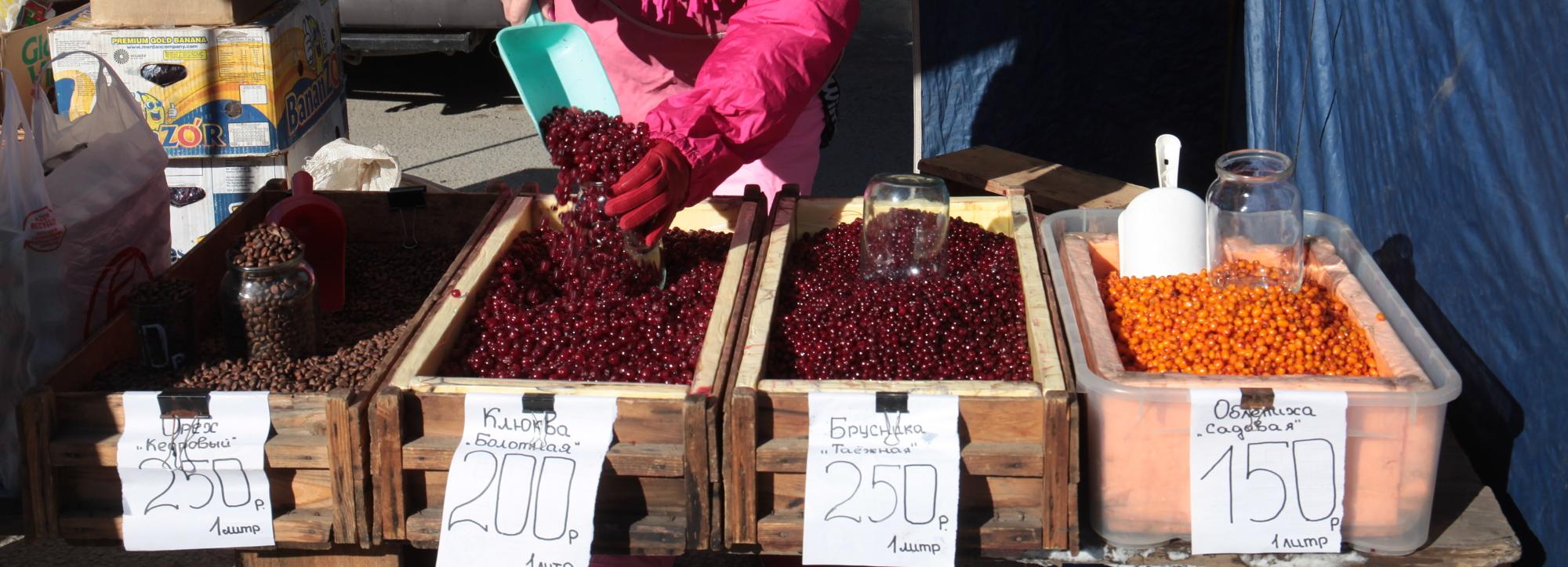 Четыре автобуса изменят маршруты ради ярмарок на площади Маркса