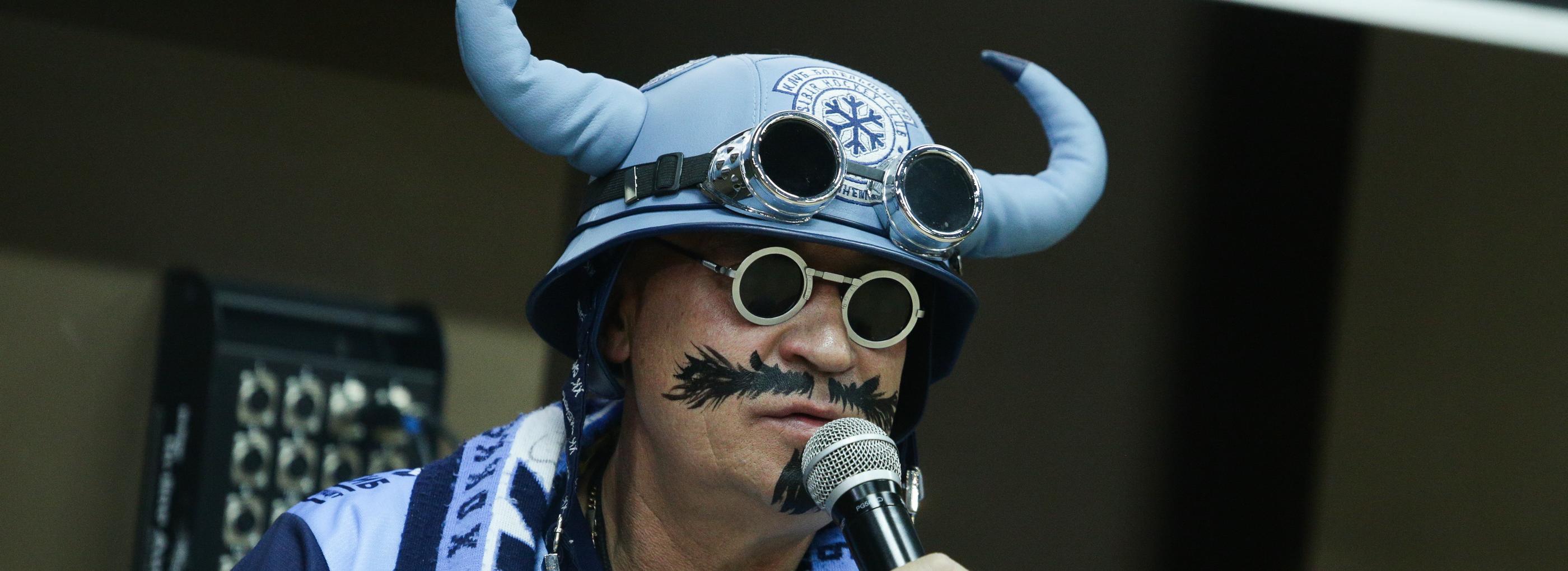 Афиша выходных: день болельщика, невероятные куклы и страшный комикс