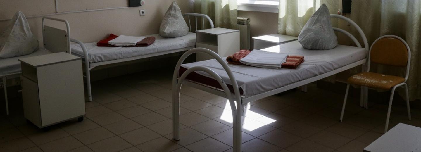 Коечный фонд заполнен на 80%: в больницах Новосибирска борются с ОРВИ