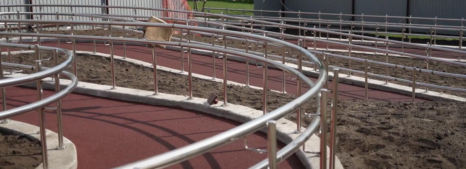 Мягкий пандус откроют 24 июля на спуске Михайловской набережной