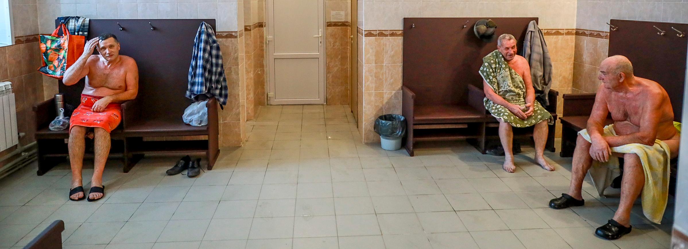 Муниципальные бани 23 февраля устроят для клиентов чаепития