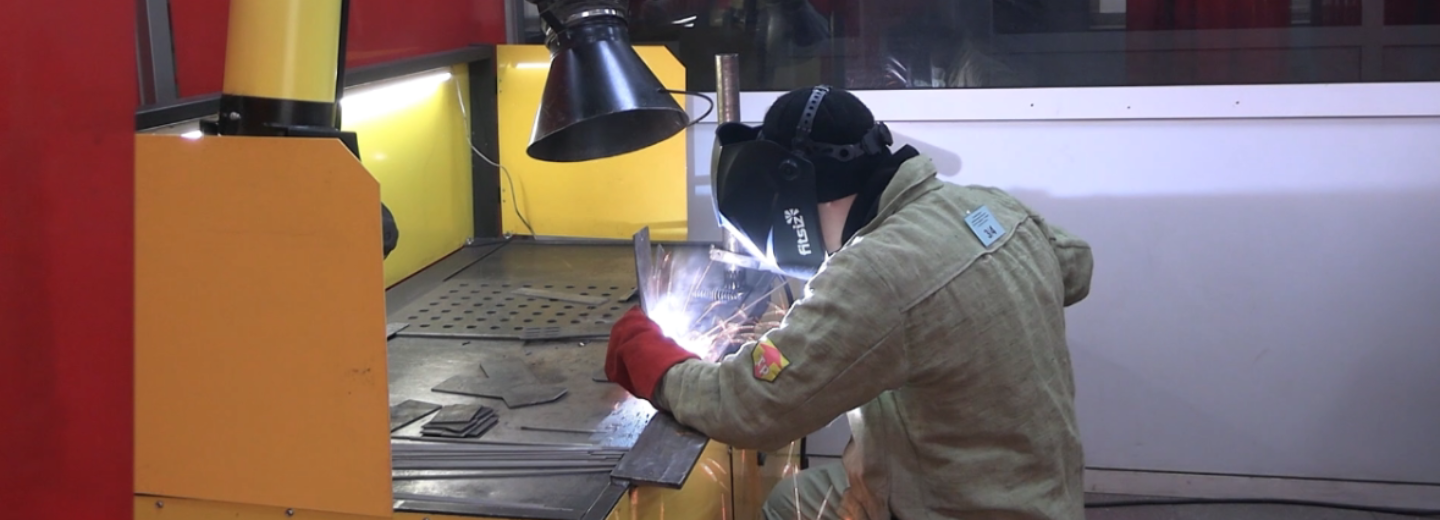 Искромётные лайфхаки получают новосибирцы на конкурсе сварщиков