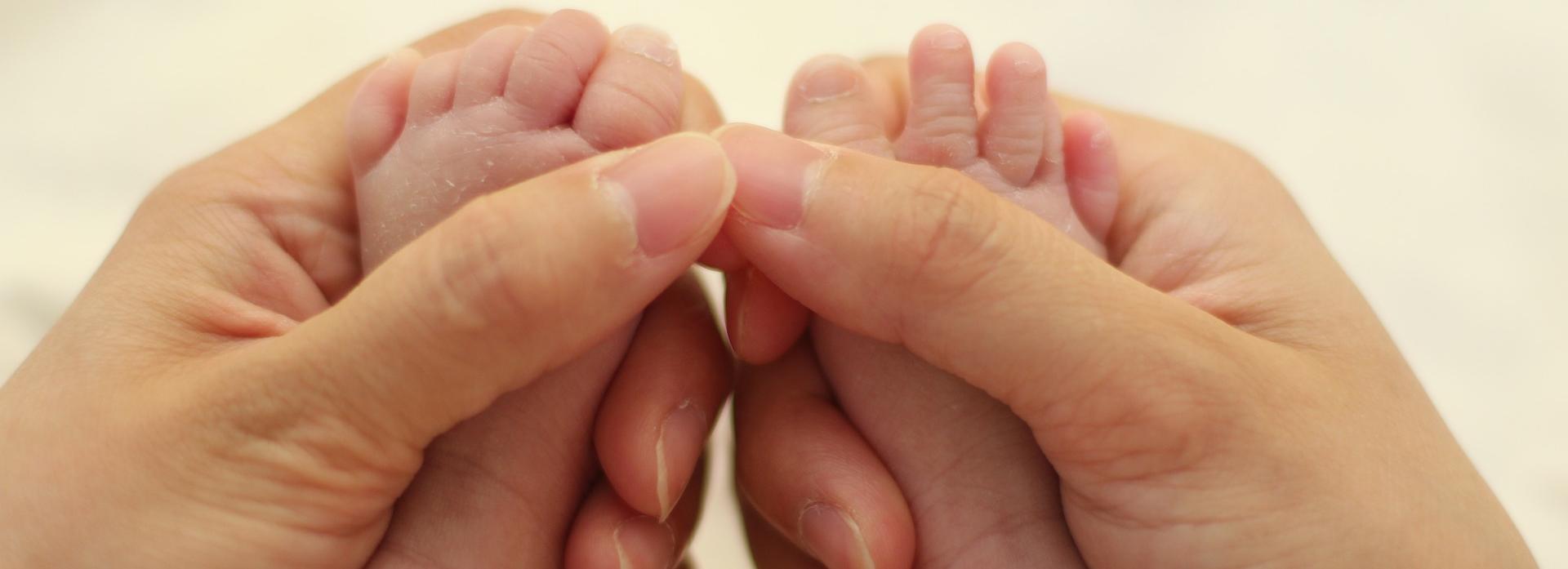 Известные новосибирцы признались в любви своим мамам: душевное видео