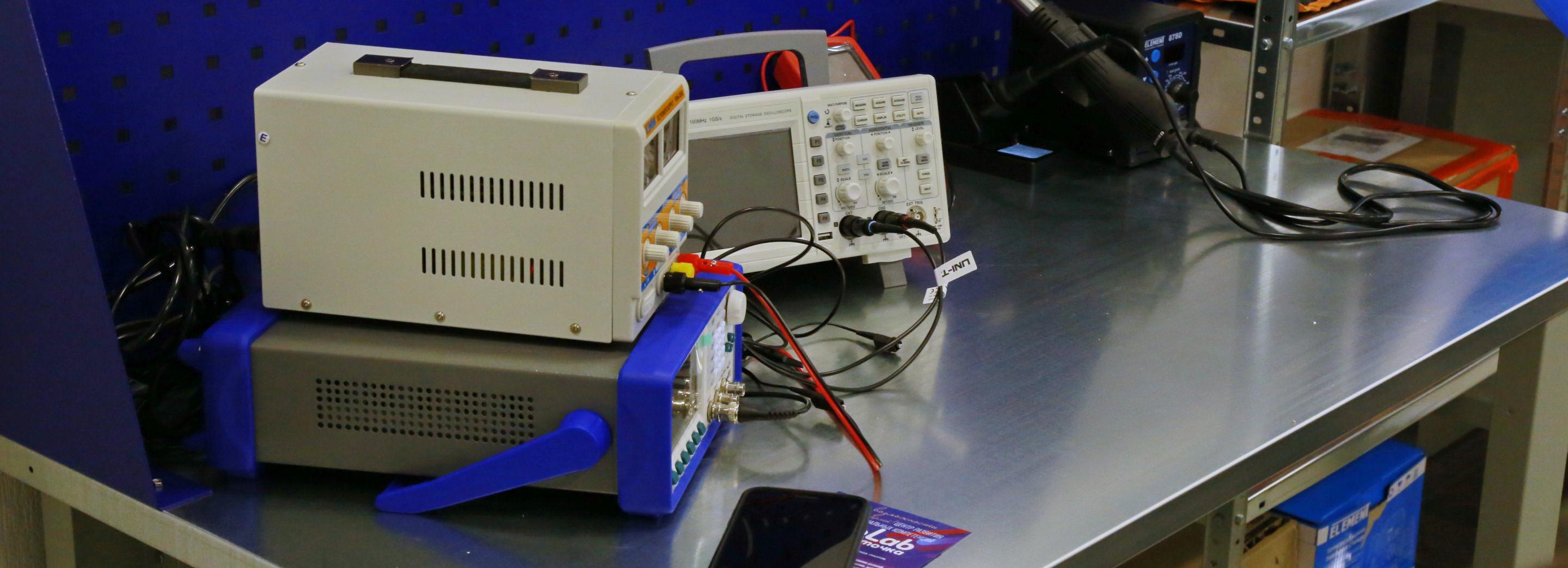 Молодёжное пространство с фрезерными станками открыли в Новосибирске