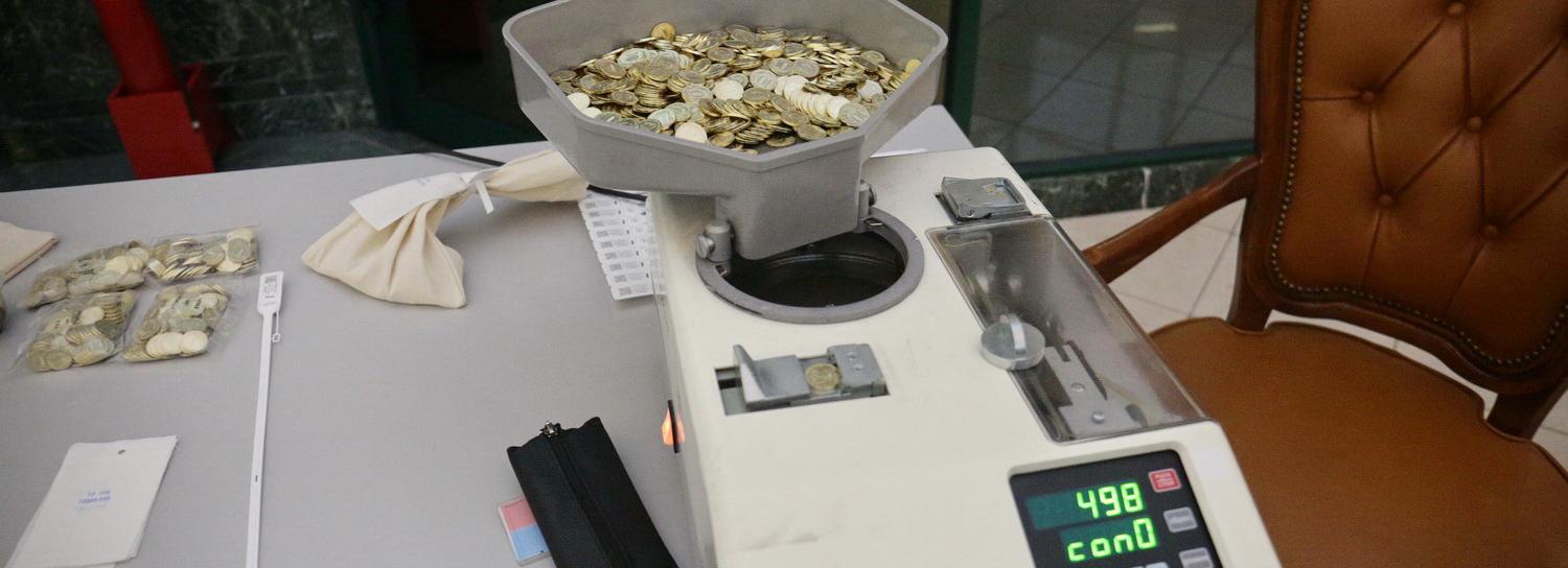 Что делать с мелкими монетами, если их накопилось очень много