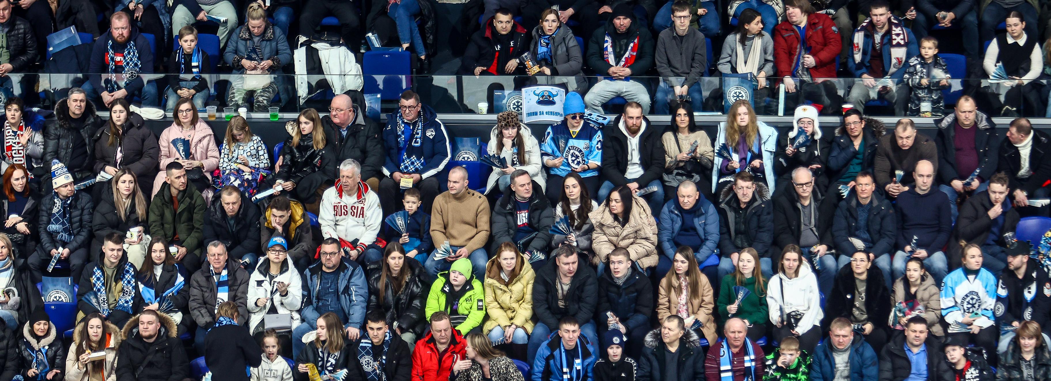 Хоккей: «Сибирь» разгромила «Авангард» в первом домашнем матче сезона