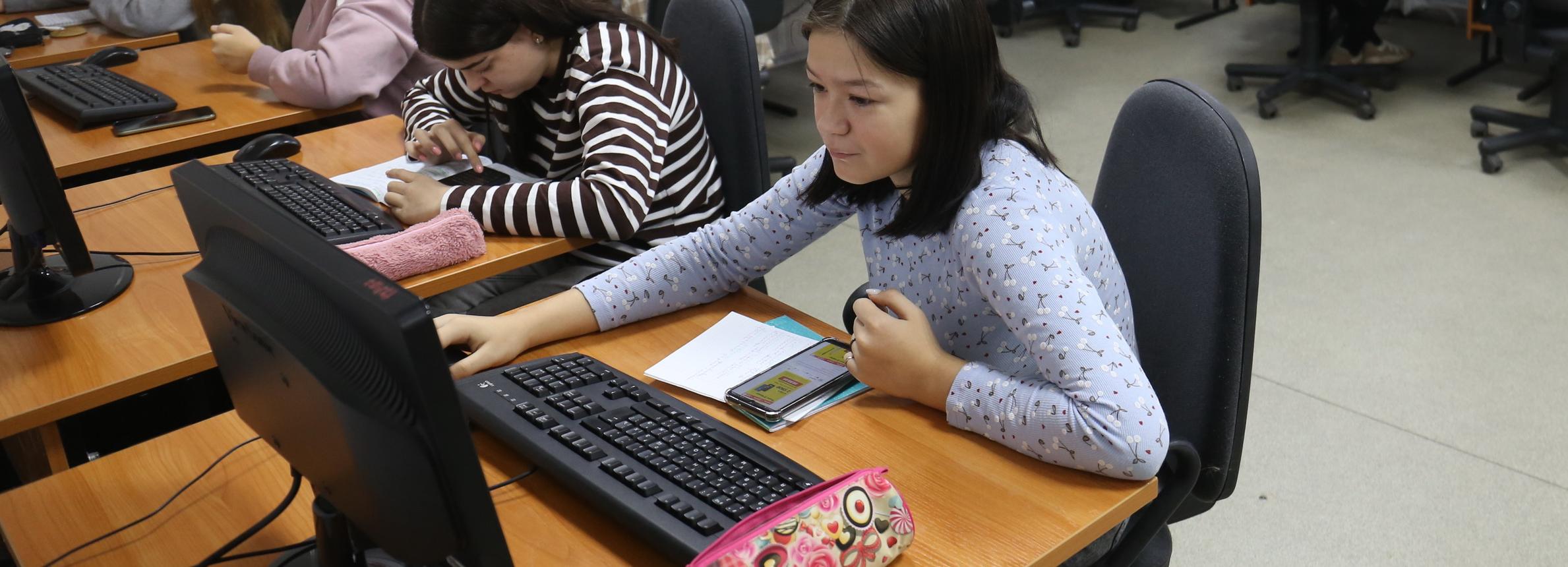 Новосибирец научил компьютер понимать жесты с помощью веб-камеры