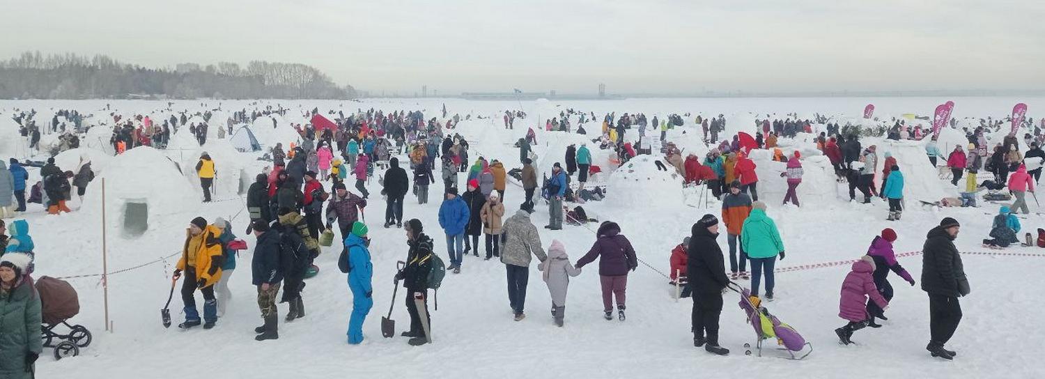 Сотни иглу построили новосибирцы на Обском море
