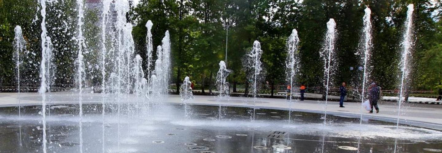 В Новосибирске заработали фонтаны