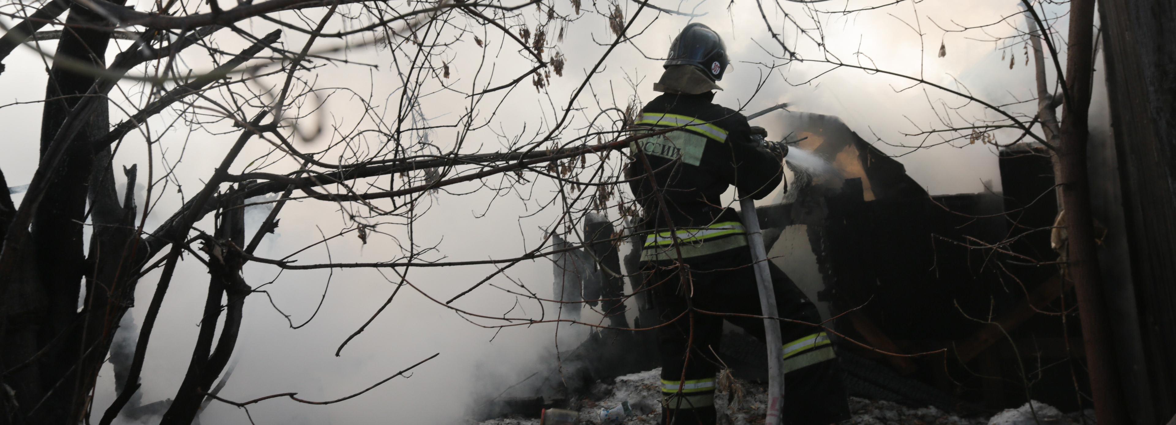Шесть человек отравились угарным газом в частном доме под Новосибирском