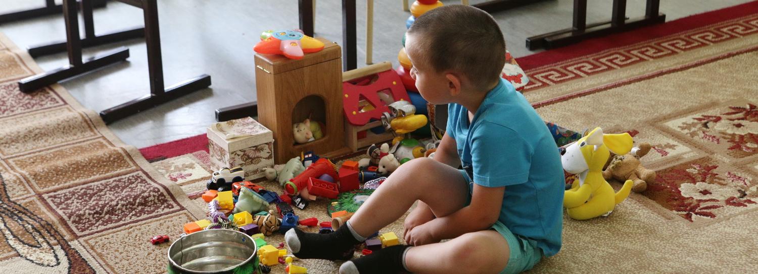 44 ребёнка из детских домов провели летние каникулы в семьях горожан