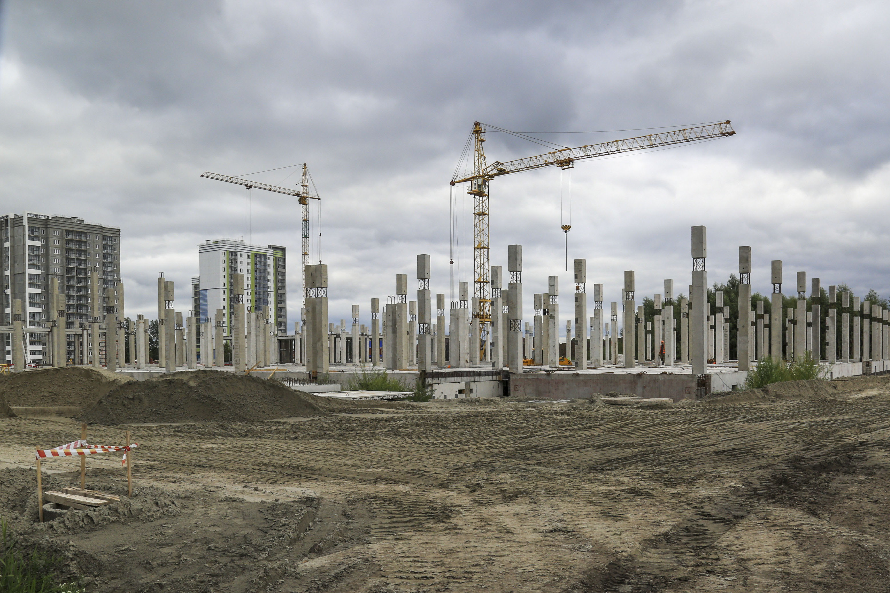 На 90 дней приостановлено строительство двух школ в Новосибирске