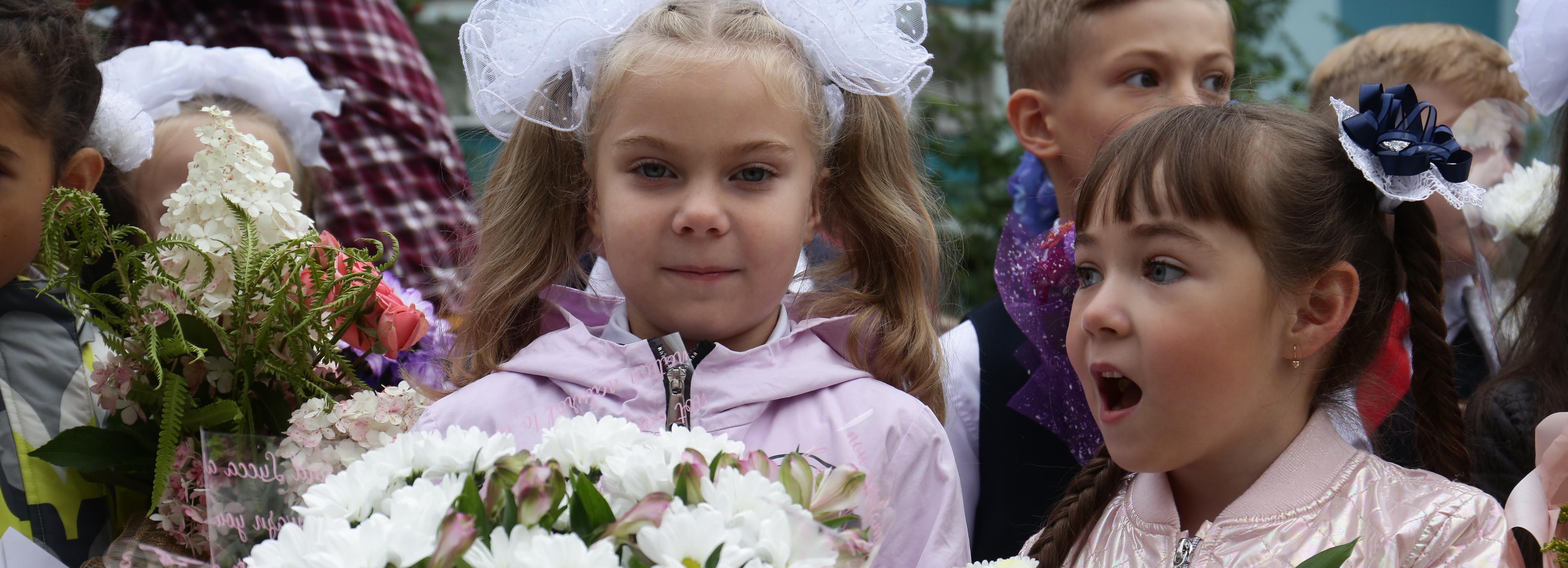 Акция «Дети вместо цветов» стартует к 1 сентября в Новосибирске