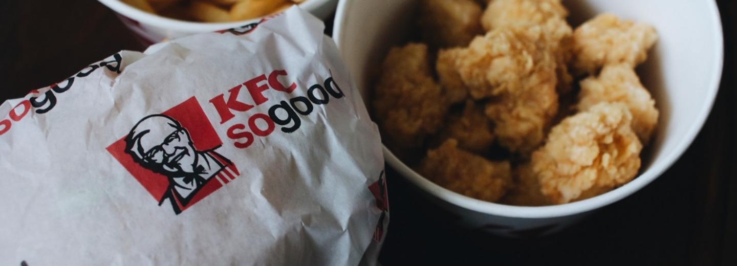 Заведения KFC в Новосибирске обратно переименуют в «Ростик’с»