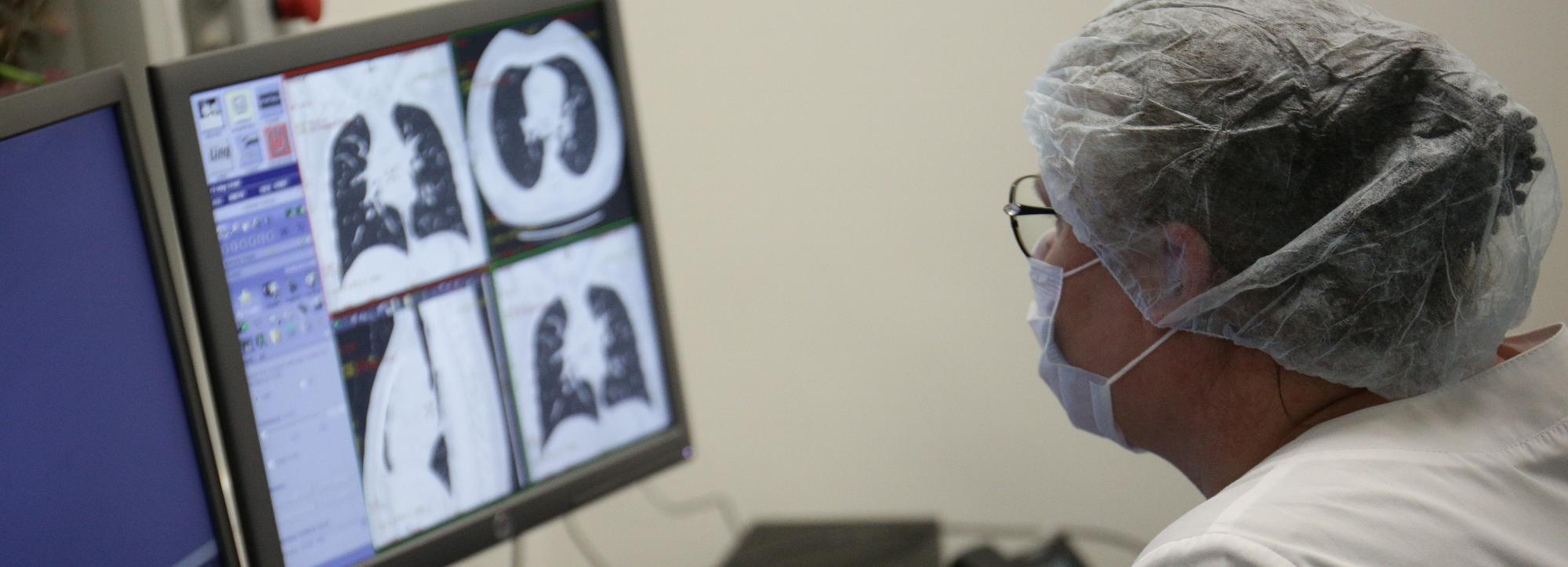 111 новосибирцев заболели коронавирусом за сутки и восемь умерли