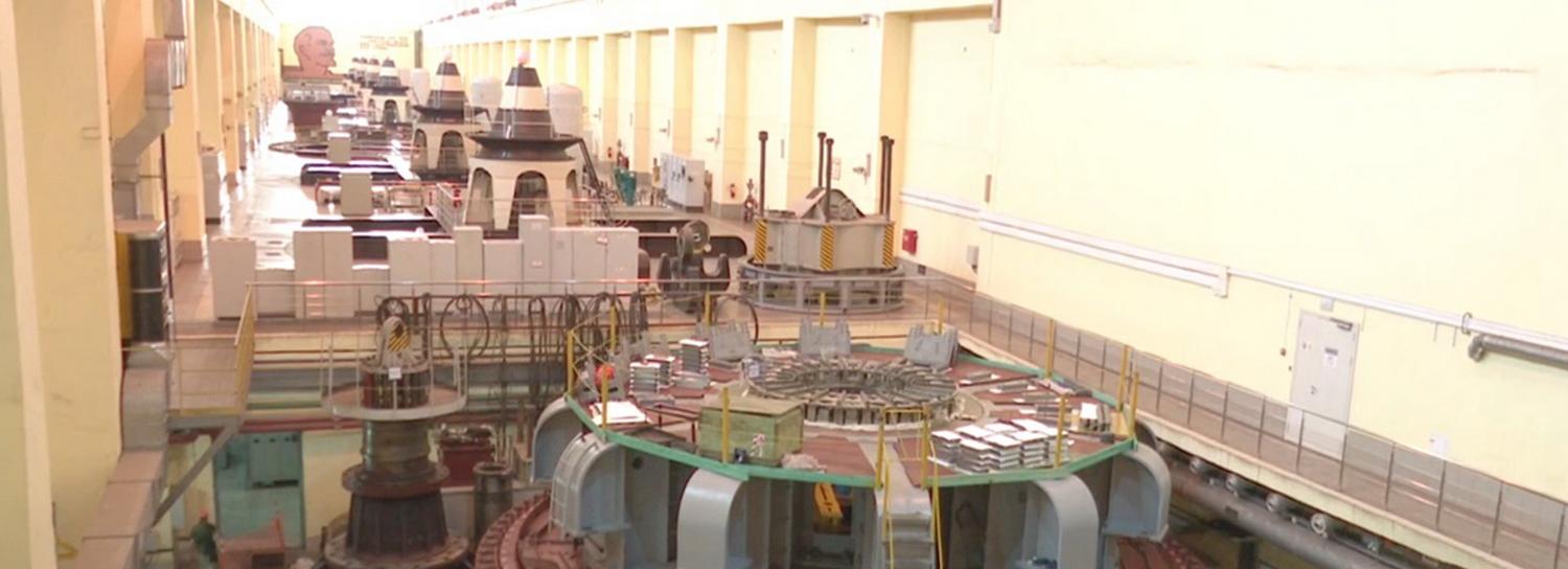 170-тонное колесо демонтируют на гидроагрегате Новосибирской ГЭС